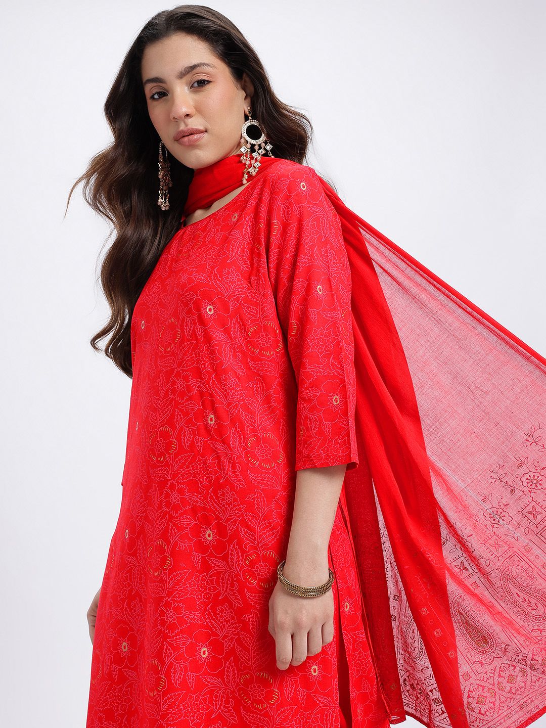 HERE&NOW Indie Florals Print Kurta with Trousers & Dupatta