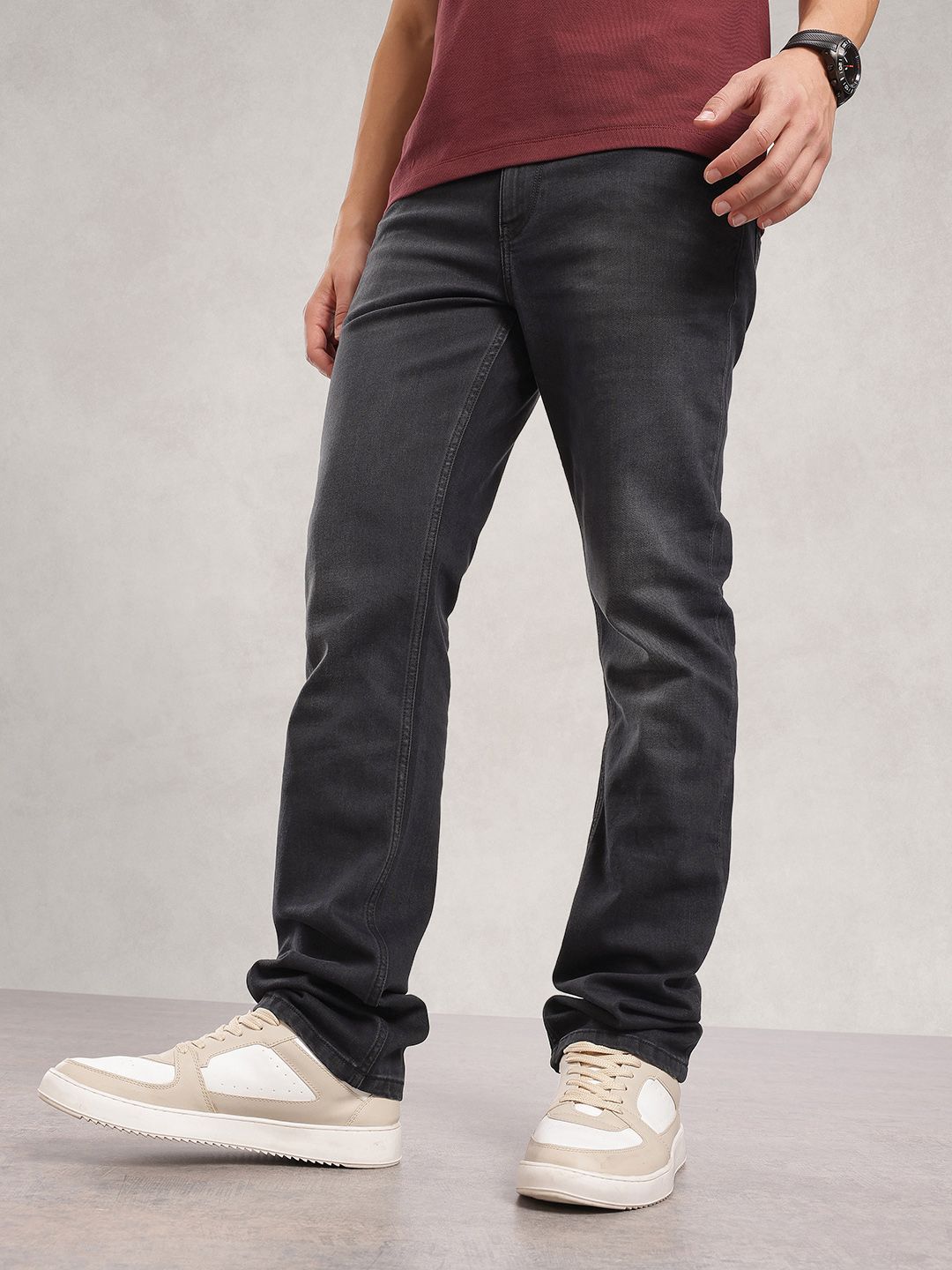 Nautica Men Straight Fit Mid-Rise Light Fade Stretchable Jeans-picture-10