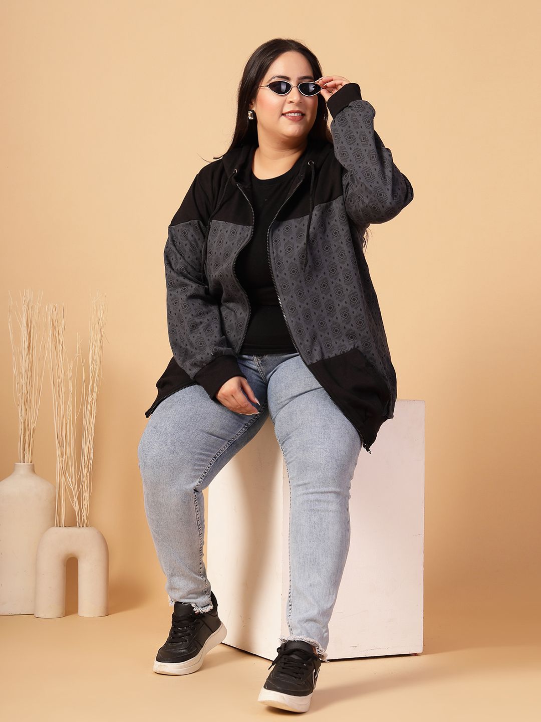 Rigo Plus Size Solid Colourblocked Hooded Sweatshirt-picture-28