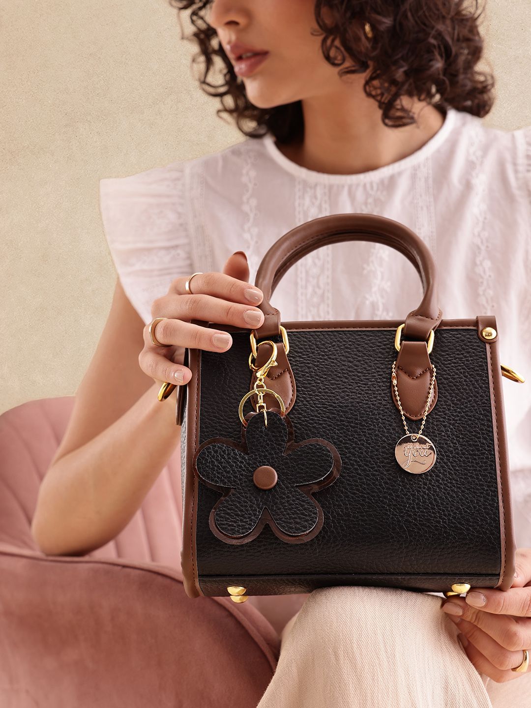 all about you Structured Handheld Bag-picture-21