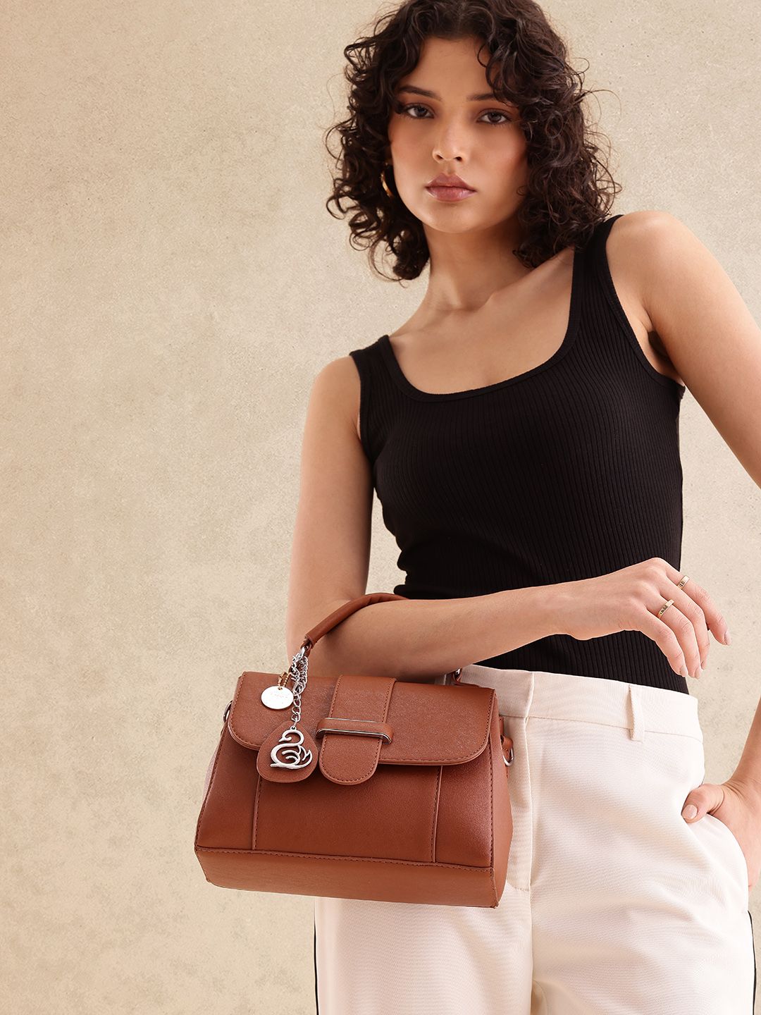all about you Structured Handheld Bag-picture-38