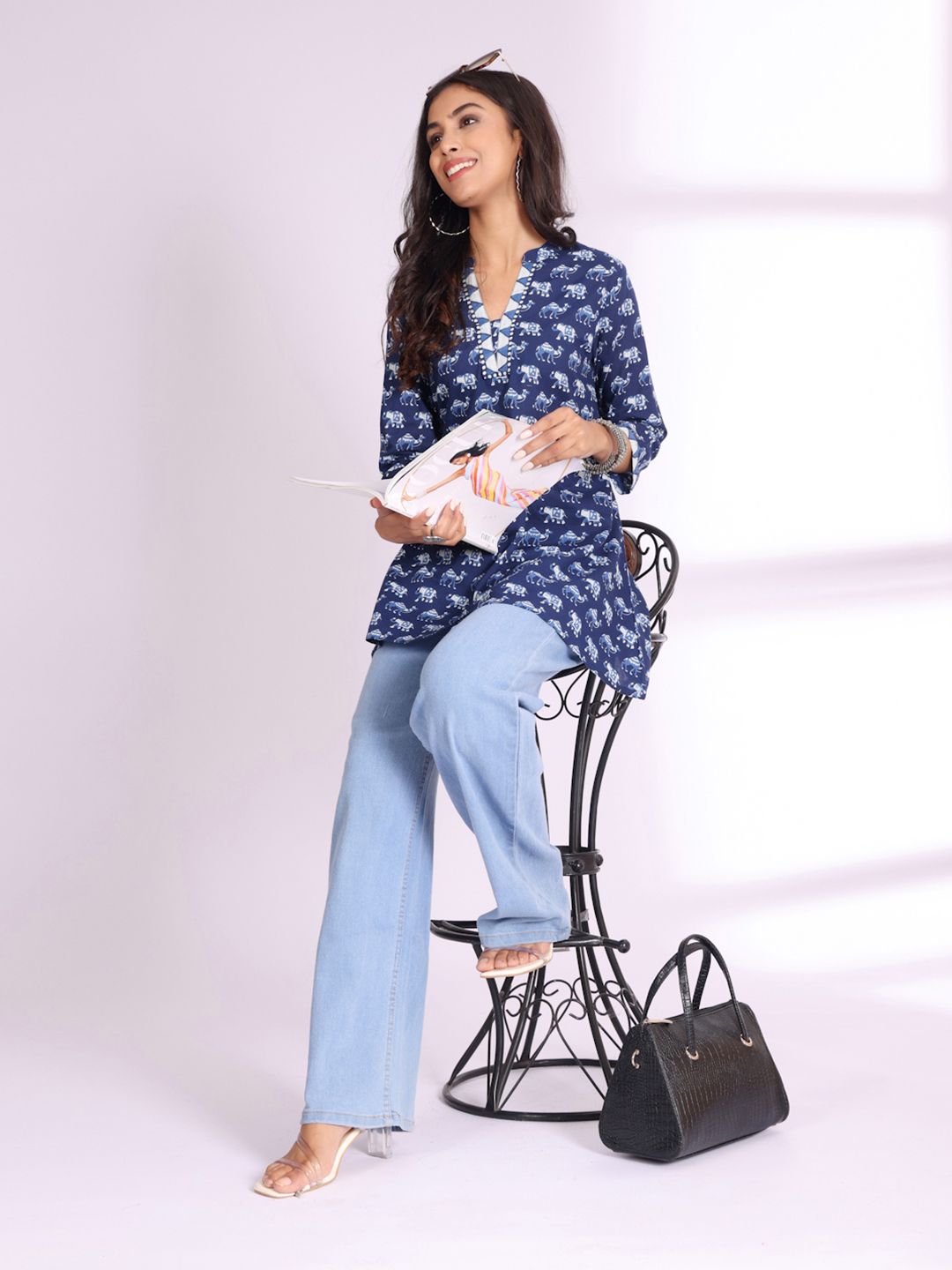 Varanga Ethnic Motifs Printed Notch Neck Cotton A-Line Kurti-image-21