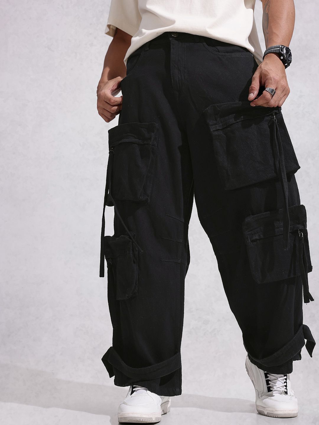 WROGN Men Baggy Pure Cotton Cargo Jeans-image-8