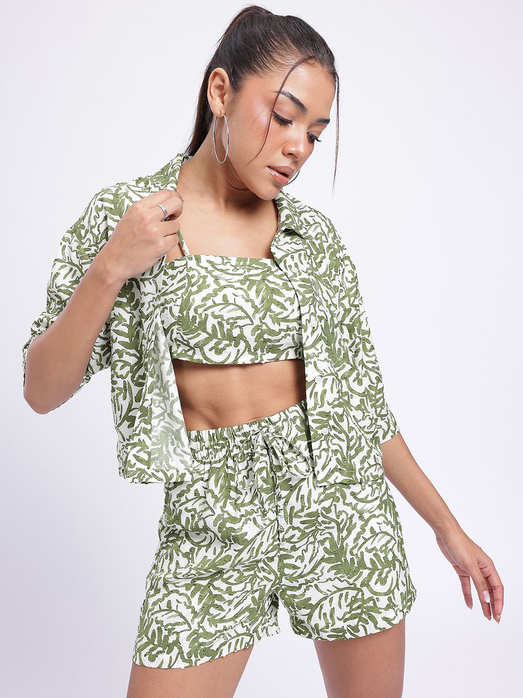 glitchez Dobby Weave Smocked Printed 3-Piece Co-Ords-picture-35