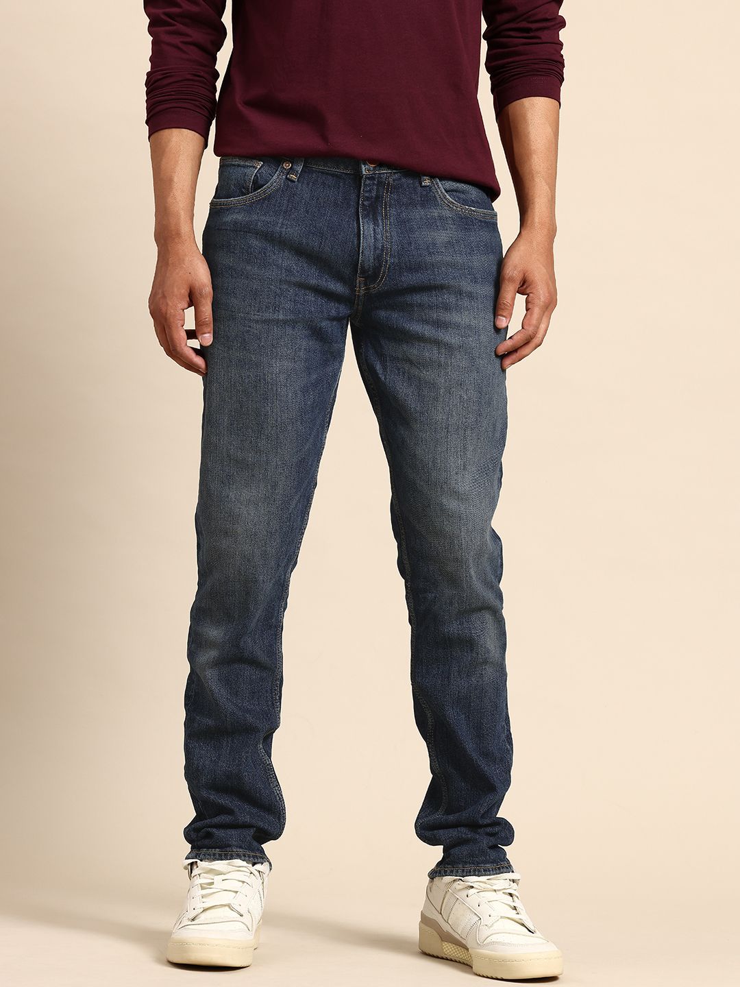 United Colors of Benetton Men Slim Tapered Fit Mid-Rise Jeans-picture-35