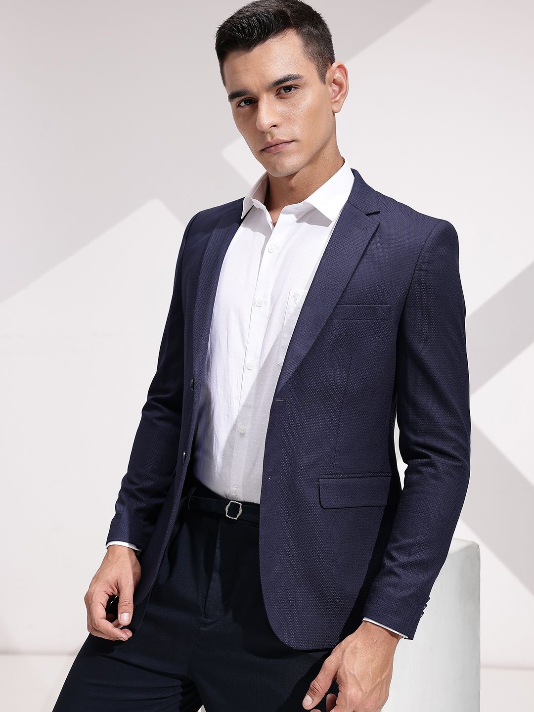 INVICTUS Self Design Textured Slim Fit Notched Lapel Single Breasted Formal Blazer-picture-12