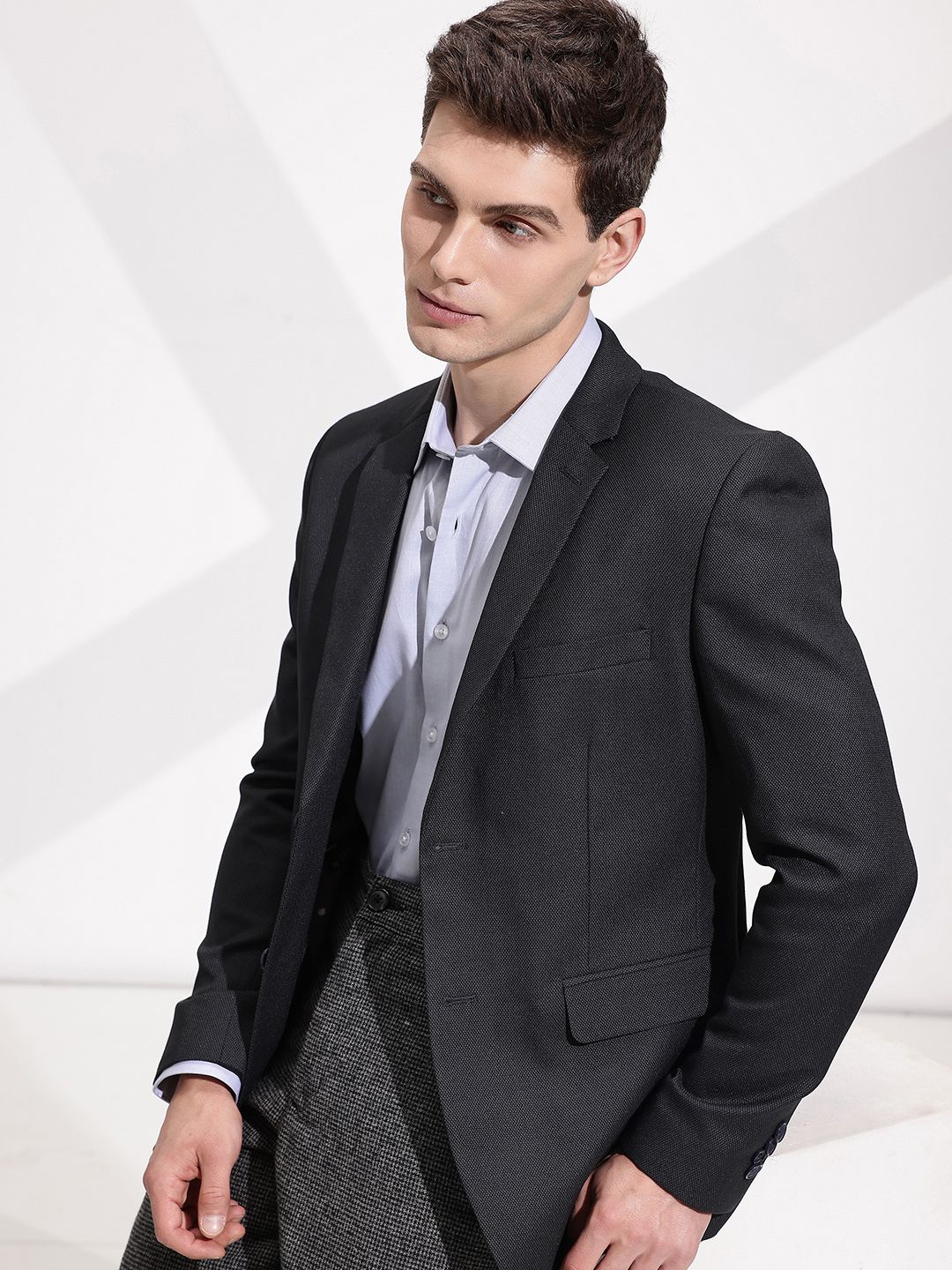 INVICTUS Self-Design Single-Breasted Slim Fit Smart Casual Blazer-picture-17