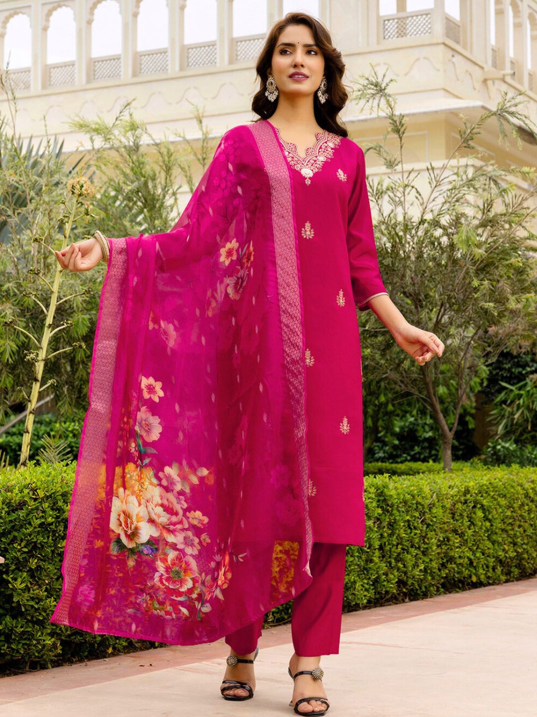 Navlik Floral Embroidered V-Neck Straight Kurta with Trousers & Dupatta