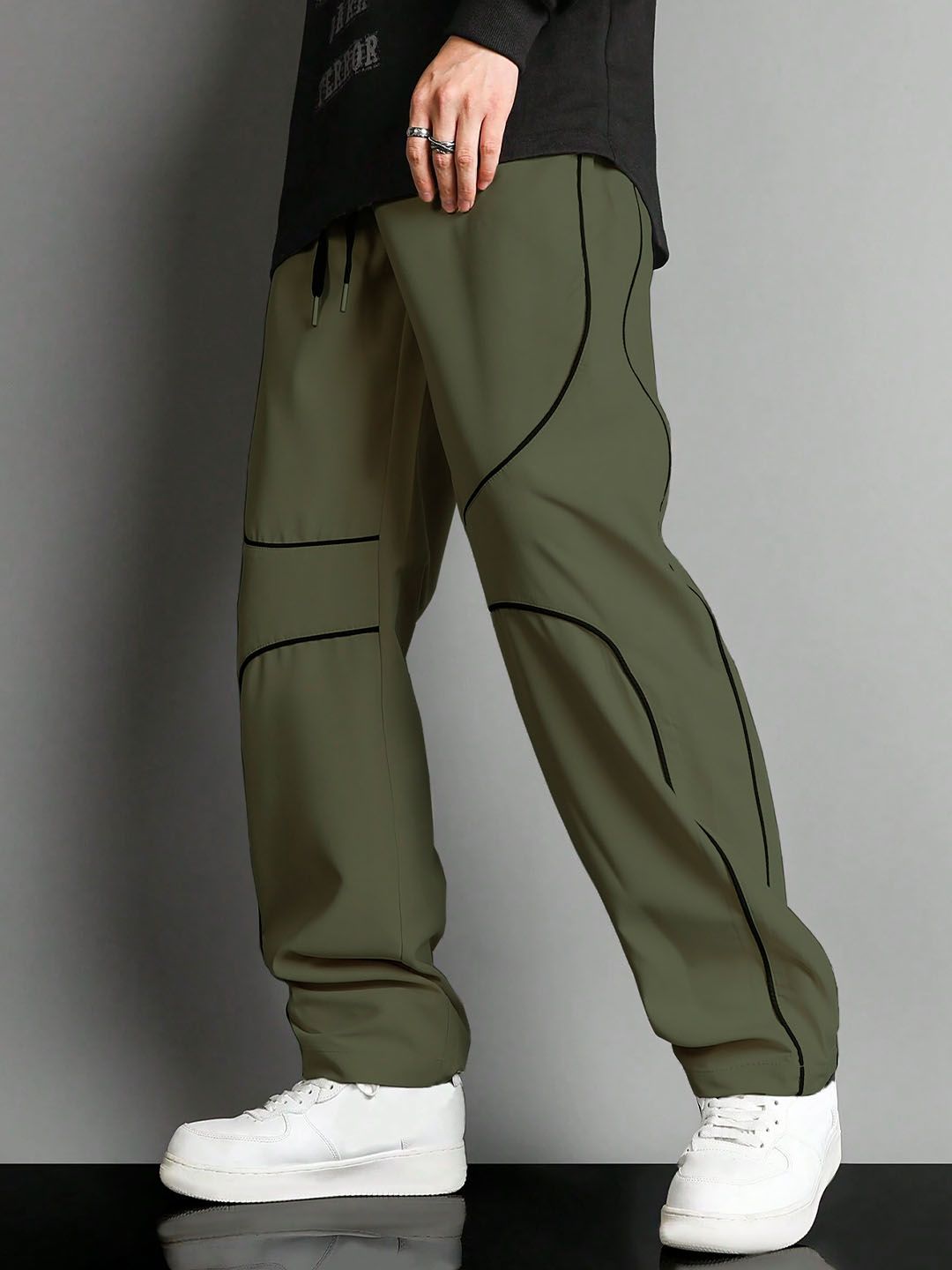 NOBERO Men Straight Fit Joggers-picture-11