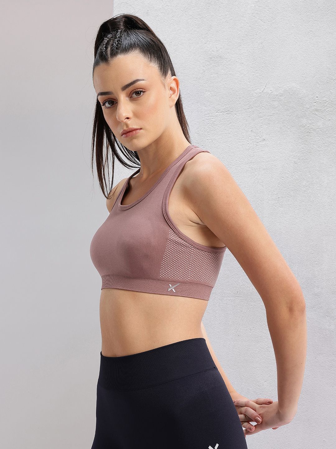 HRX by Hrithik Roshan Abstract Full Coverage Lightly Padded Rapid-Dry Seamless Workout Bra-picture-56