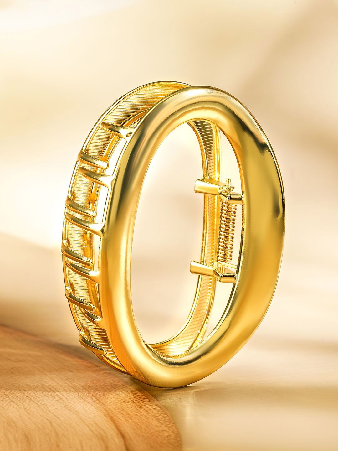 Rubans 18K Gold Plated Oval Frame Design Hair Claw Clip - Statement Hair Accessory-image-25