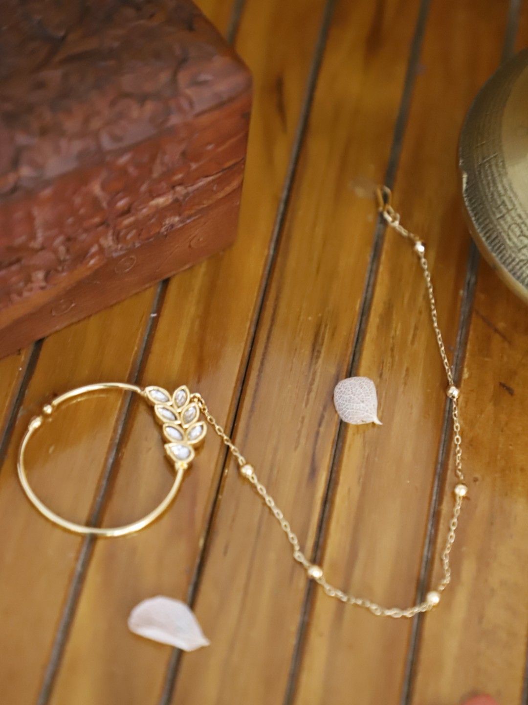 House of Pataudi Gold-Plated Artificial Stones and Beads Ring Nosepin-picture-22