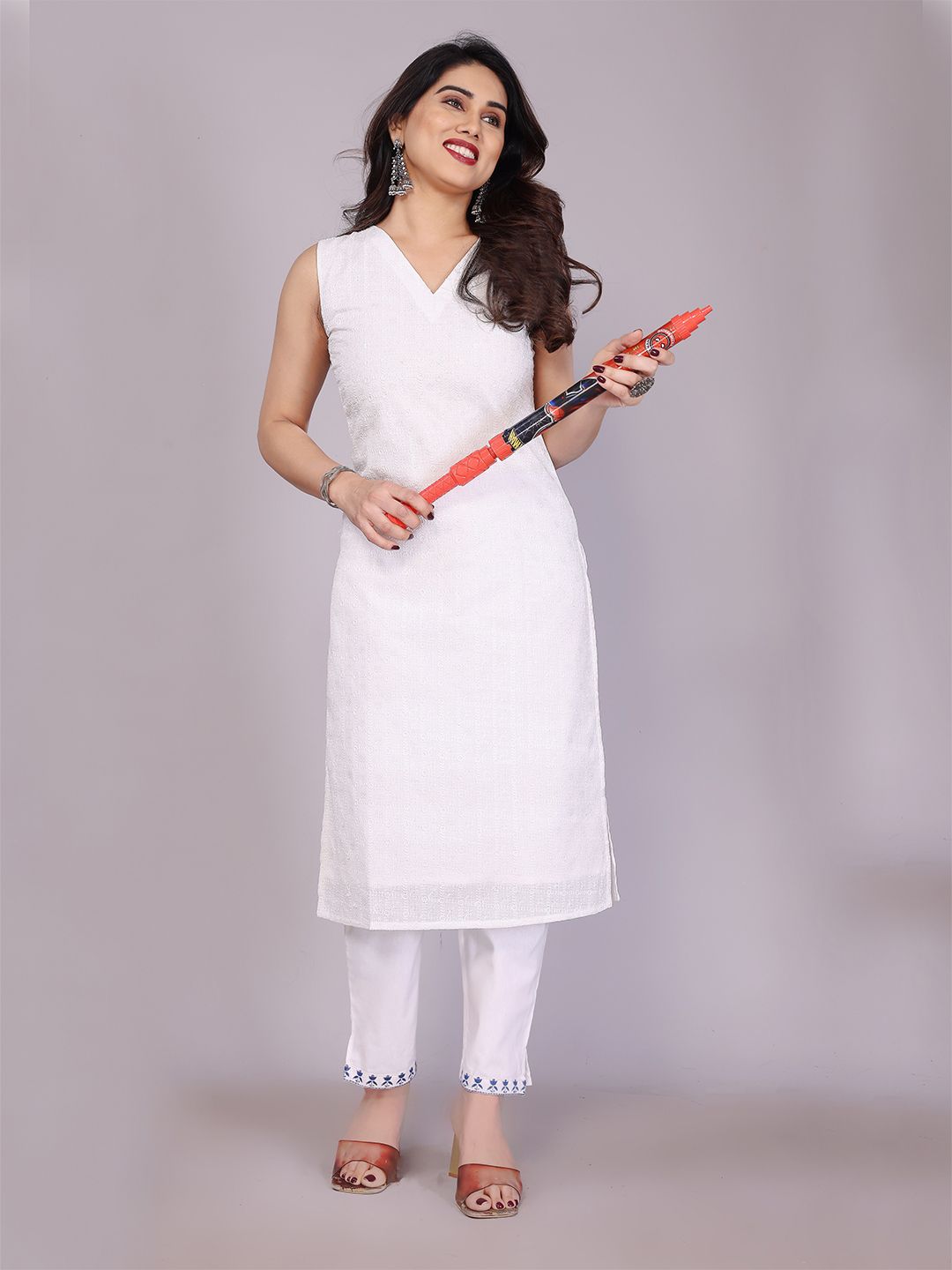 KALINI Geometric Printed Schiffli V-Neck Straight Kurta-picture-19