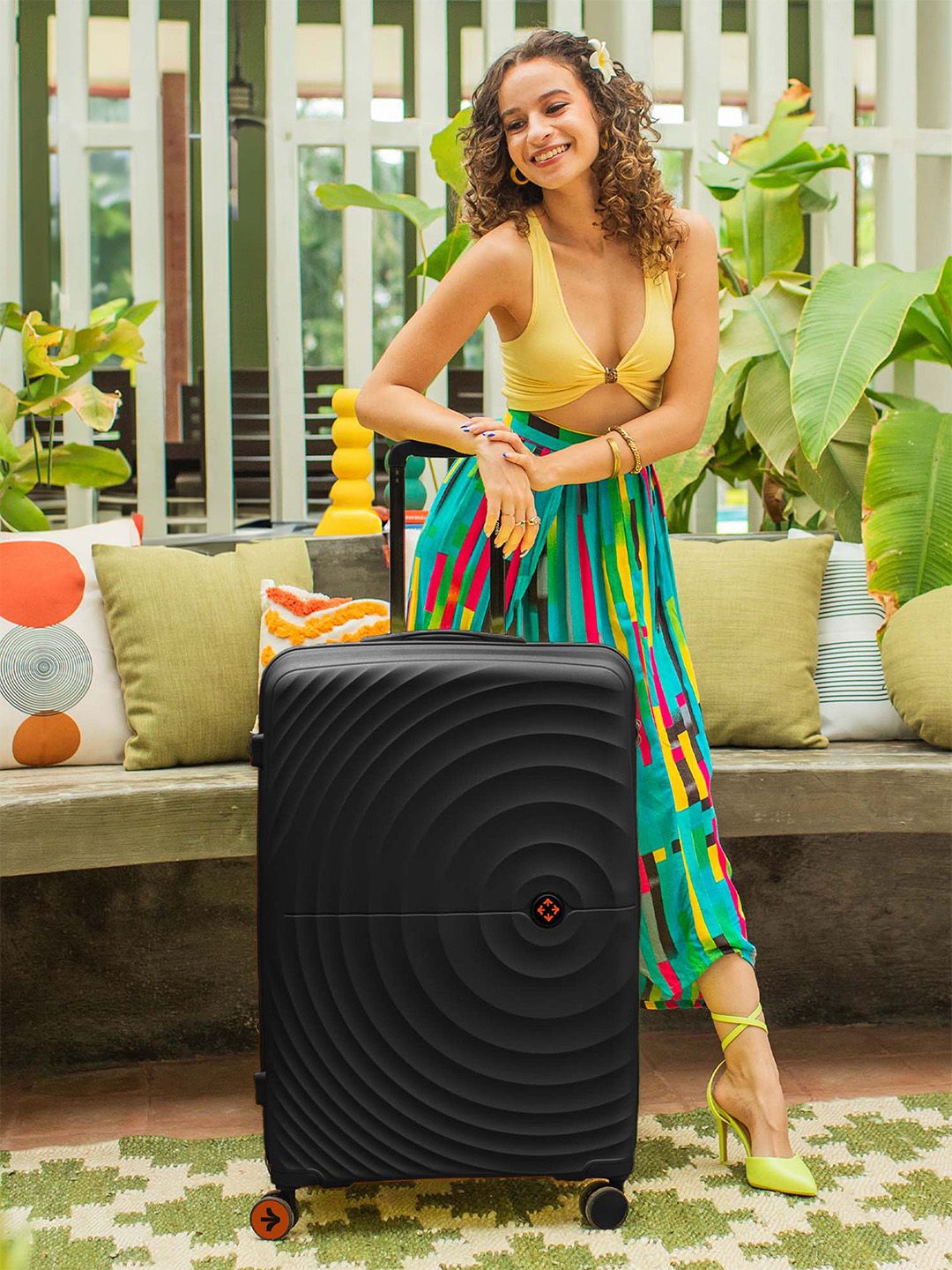 Nasher Miles Seattle Hard-Sided Large Trolley Suitcase-image-6