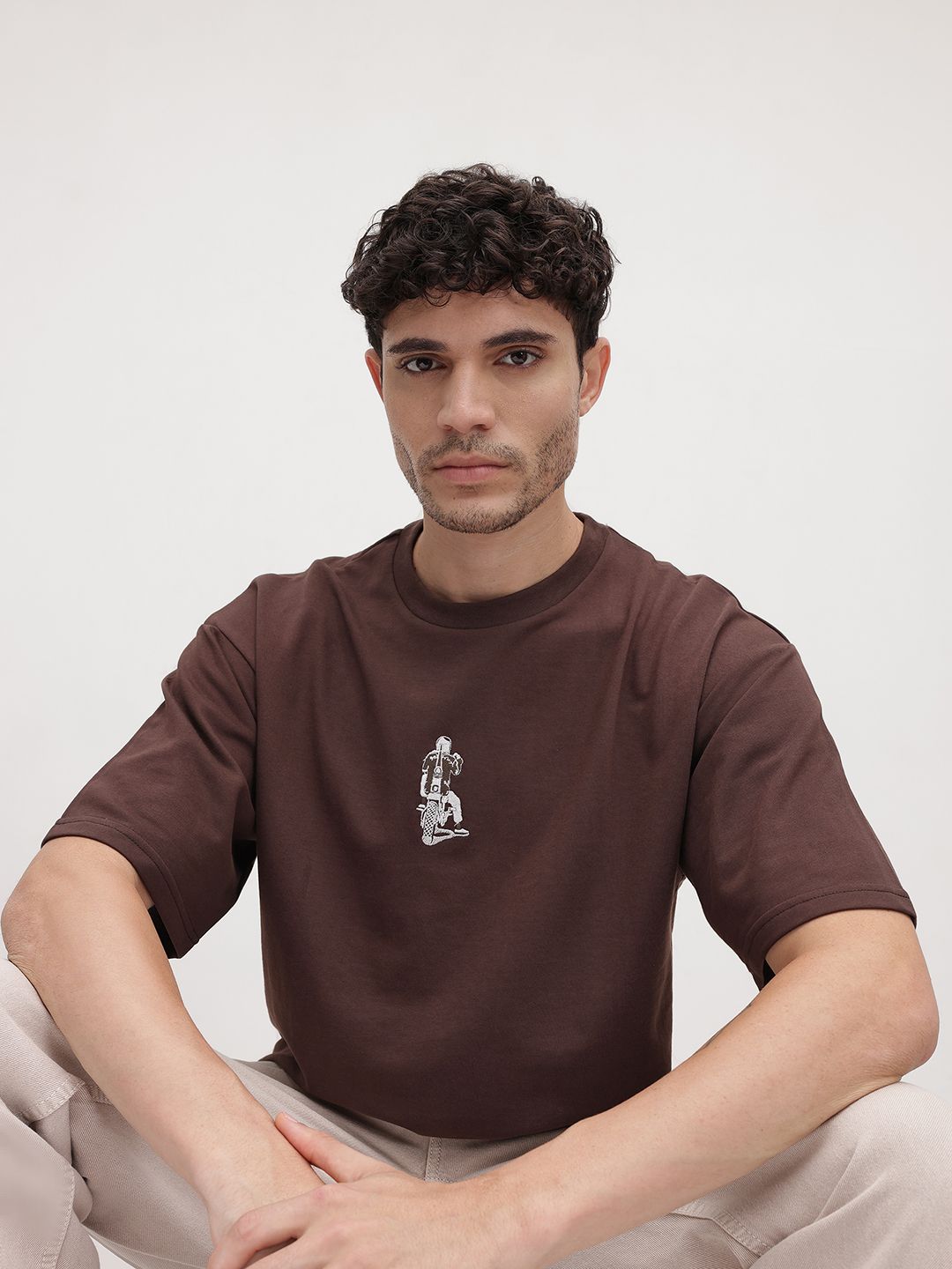 The Roadster Lifestyle Co. Men Drop-Shoulder Sleeves Oversized T-shirt-picture-34