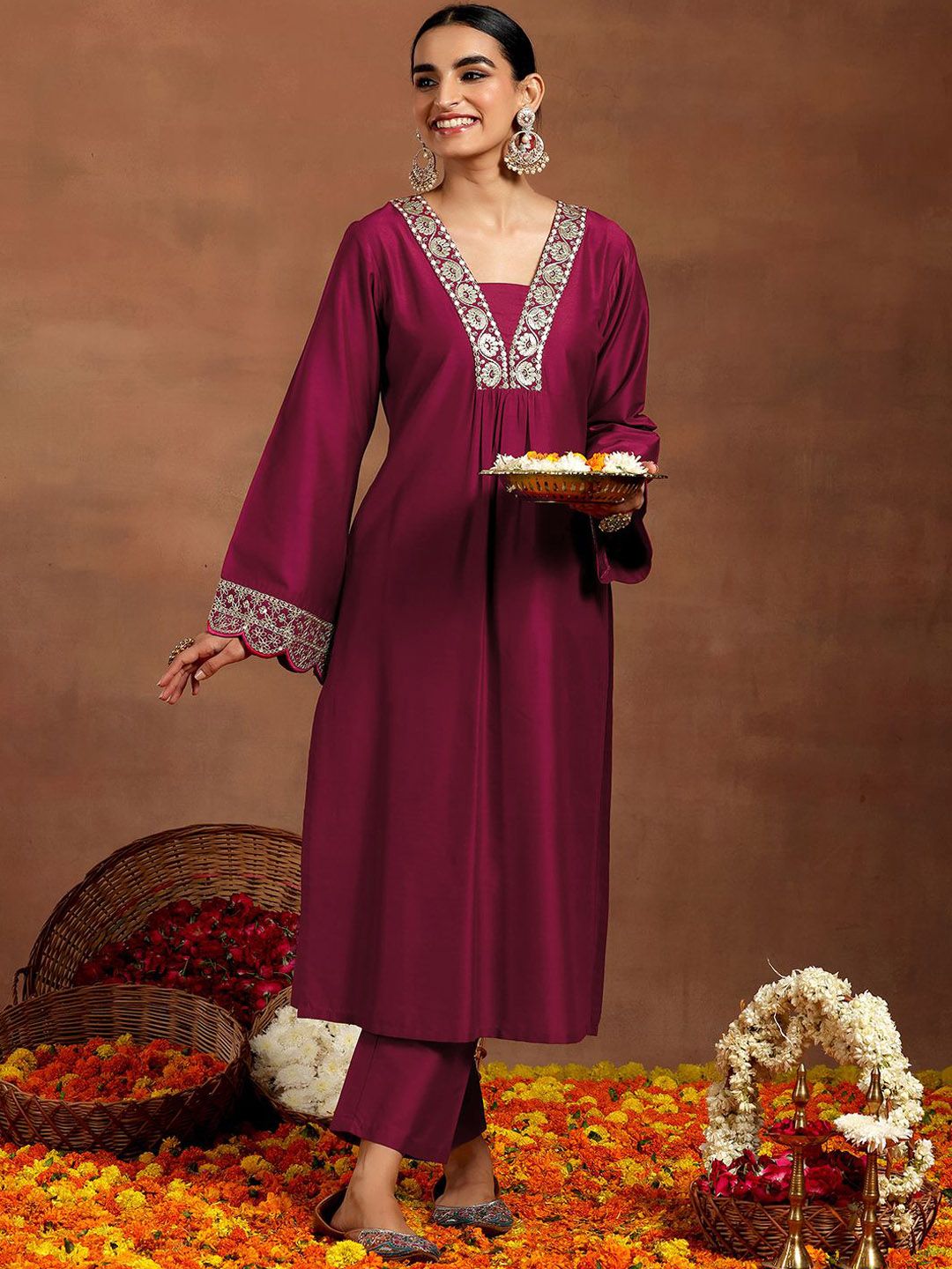 Gerua By Libas Women Floral Yoke Design Pleated Kurta with Trousers-image-19
