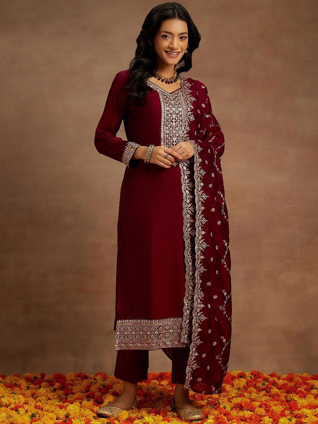 Libas Women Ethnic Motifs Yoke Design Regular Sequinned Kurta with Trousers & With Dupatta