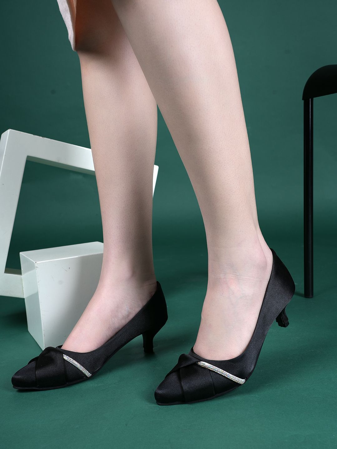 Lavie Women Pointed Toe Kitten Heel Pumps-picture-39