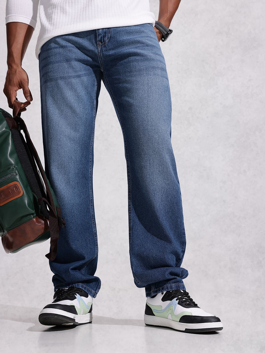 WROGN Men Anti Fit Pure Cotton Light Fade Jeans-image-29
