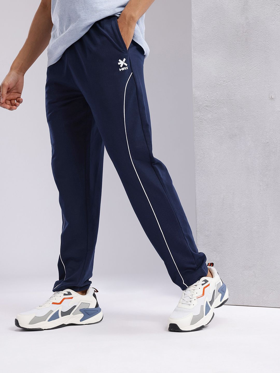HRX by Hrithik Roshan Men Contrast Piping Mid-Rise Lifestyle Track Pants-picture-26