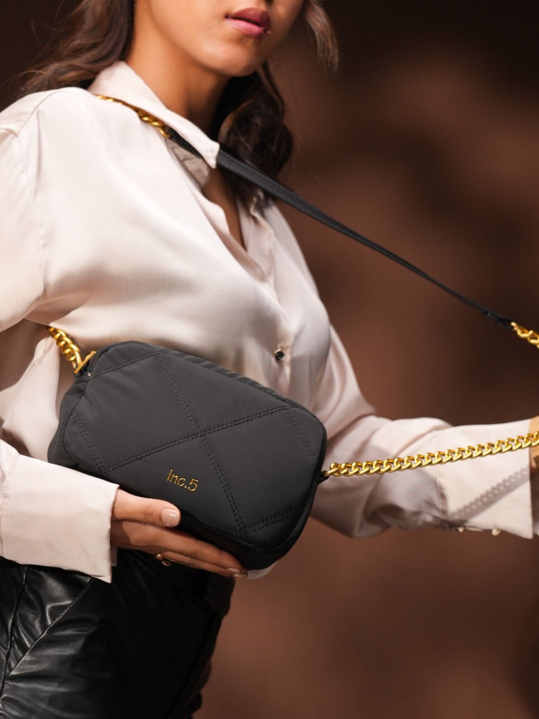 Inc 5 Women Solid Structured Leather Sling Bag-picture-10