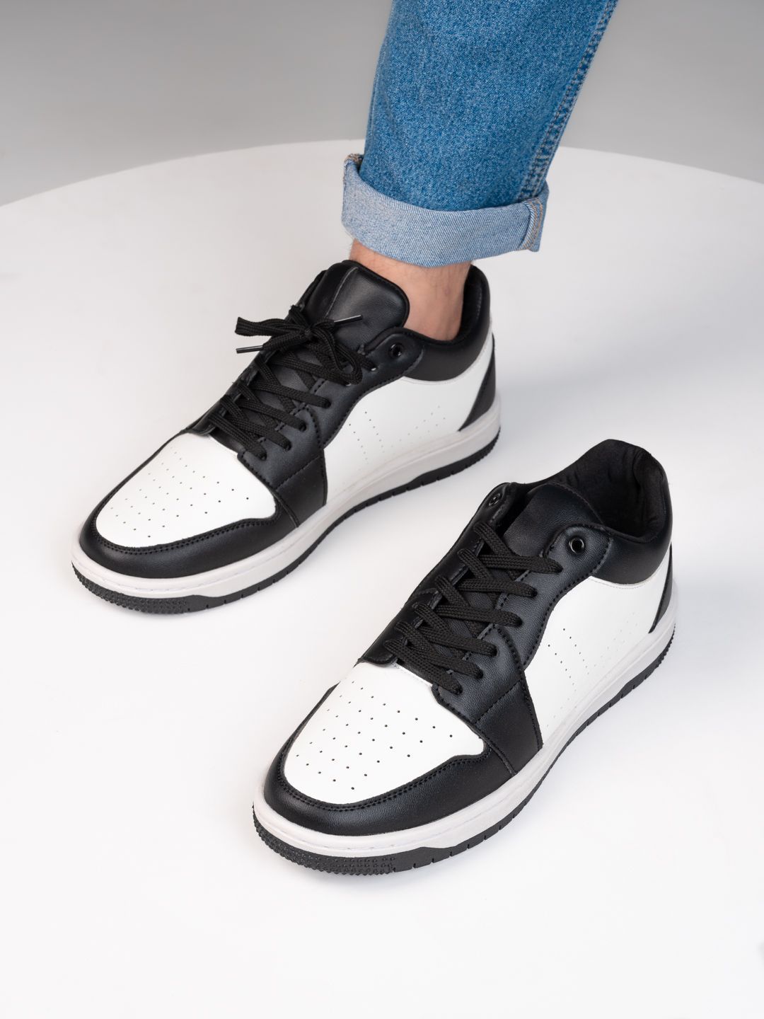 The Roadster Lifestyle Co Men Lace-Ups Casual Sneakers-picture-30