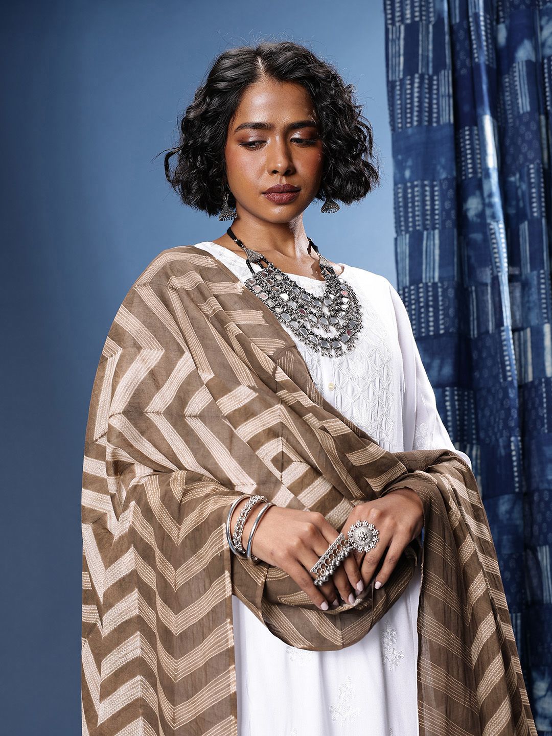 Taavi Geometric Printed Dupatta-picture-52