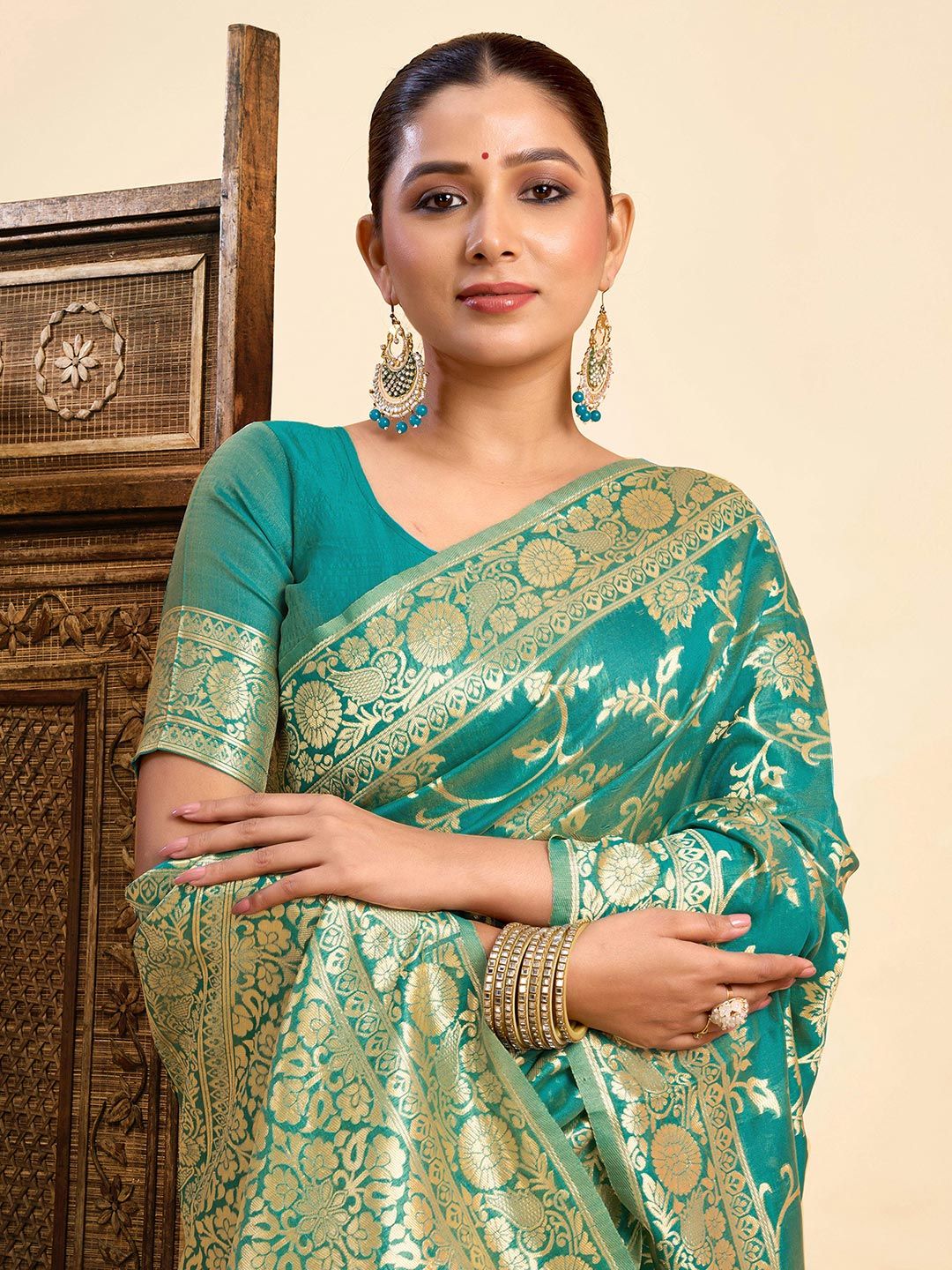 KALINI Woven Design Zari Paithani Saree-picture-15