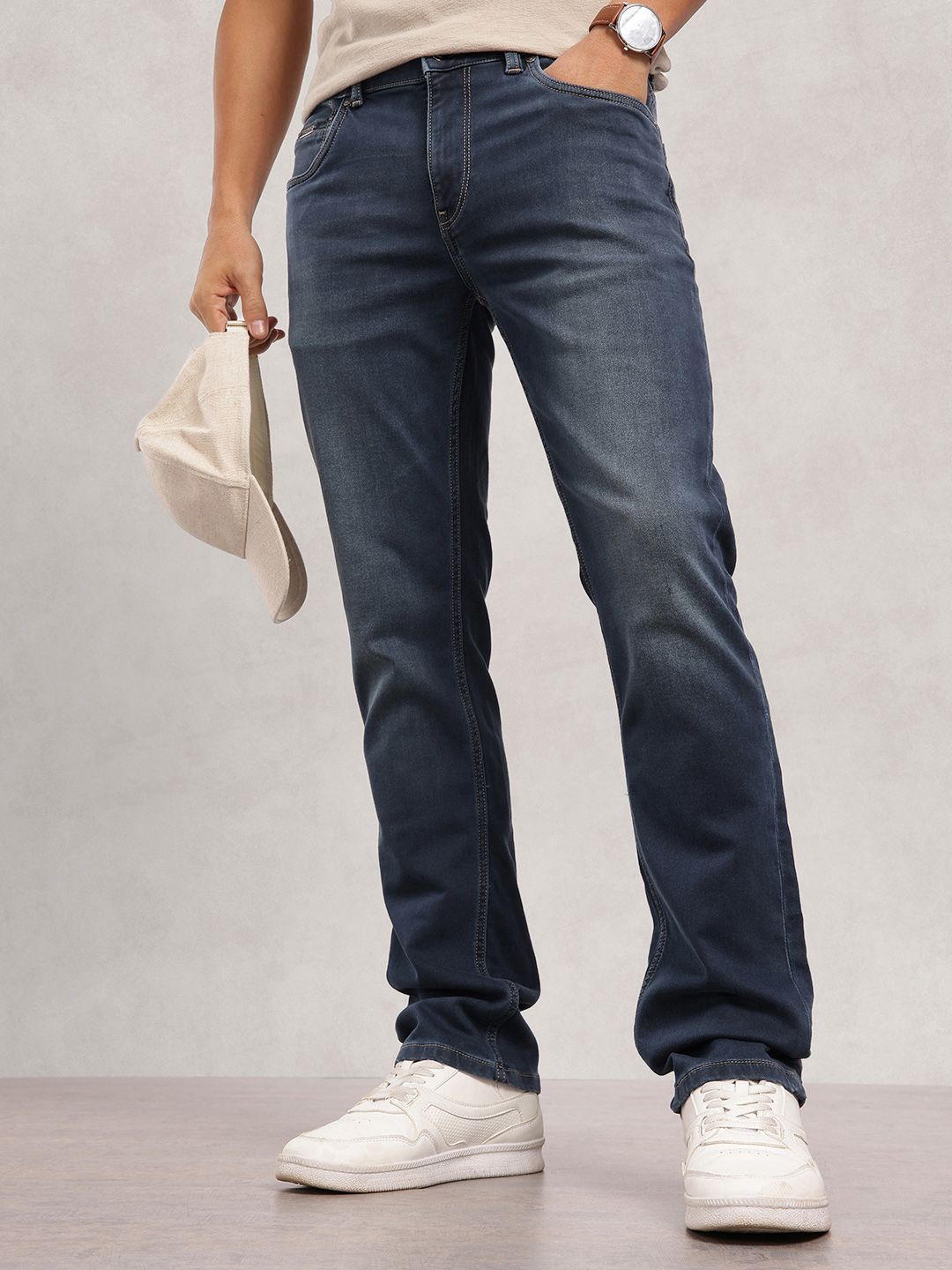 Nautica Men Straight Fit Mid-Rise Light Fade Stretchable Jeans-picture-11