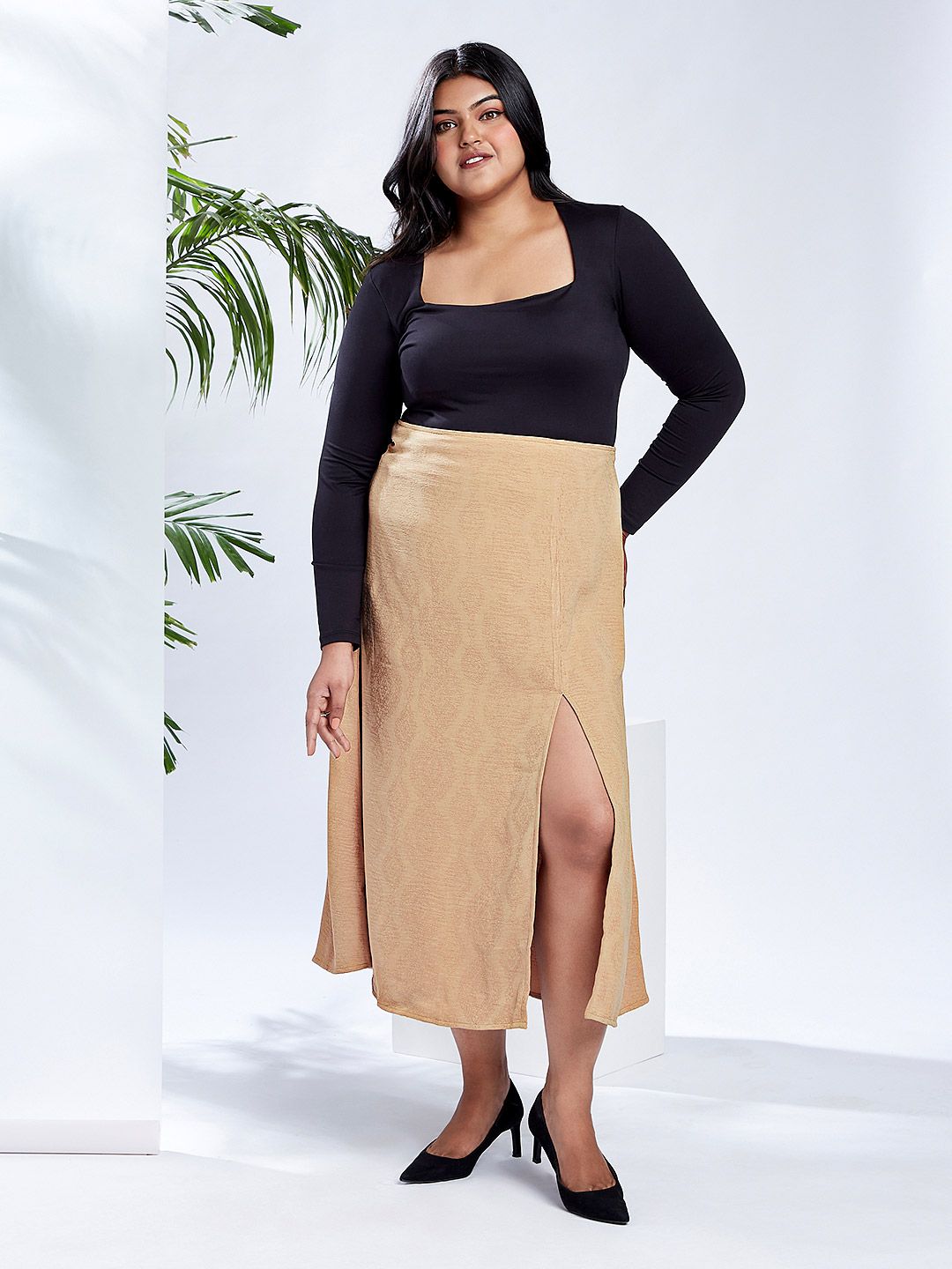 Globus Women Beige Mid-Rise Self Design Bohemian Front Slit Plus Size A-Line Midi Skirt-picture-16