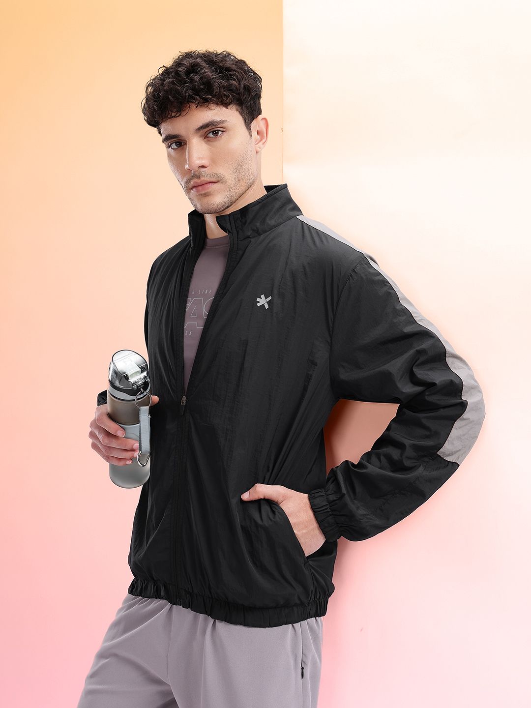 HRX by Hrithik Roshan Contrasting Striped Detail Mock Collar Running Jacket-picture-36