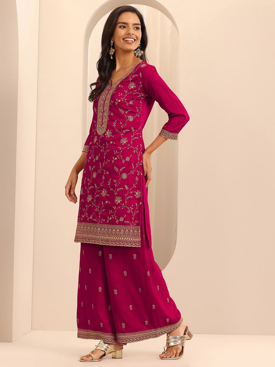 Girls Embroidered Regular Kurta with Plazzo