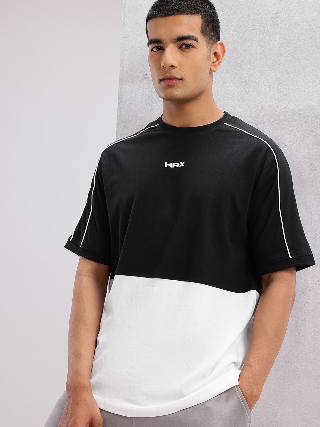 HRX by Hrithik Roshan Colourblocked Drop-Shoulder Sleeves Lifestyle T-shirt-picture-39