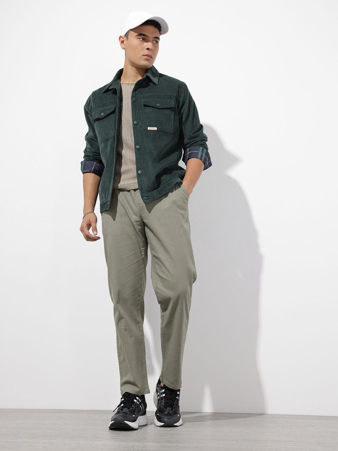 Buy The Roadster Lifestyle Co. Men Relaxed Fit Trousers - Trousers for ...