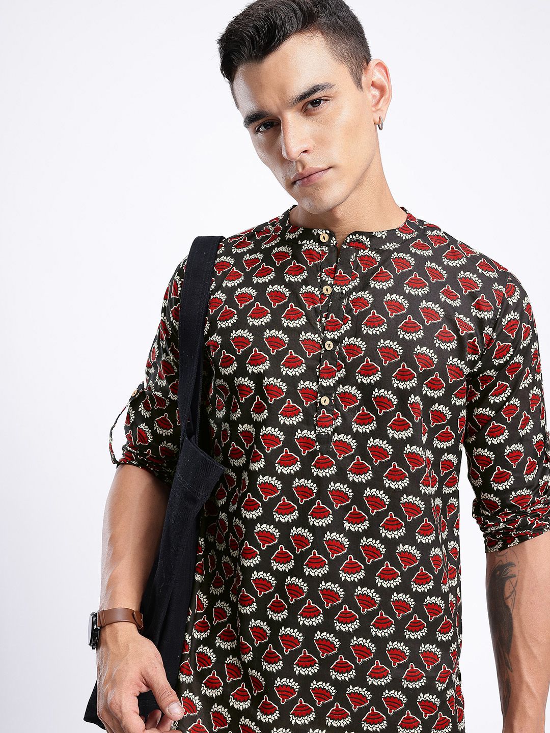 Anouk Rustic Band Collar Indie Floral Printed Roll-Up Sleeves Kurta-picture-14