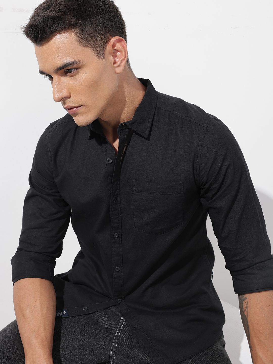 The Roadster Lifestyle Co. Solid Cotton Linen Regular Fit Shirt-image-20