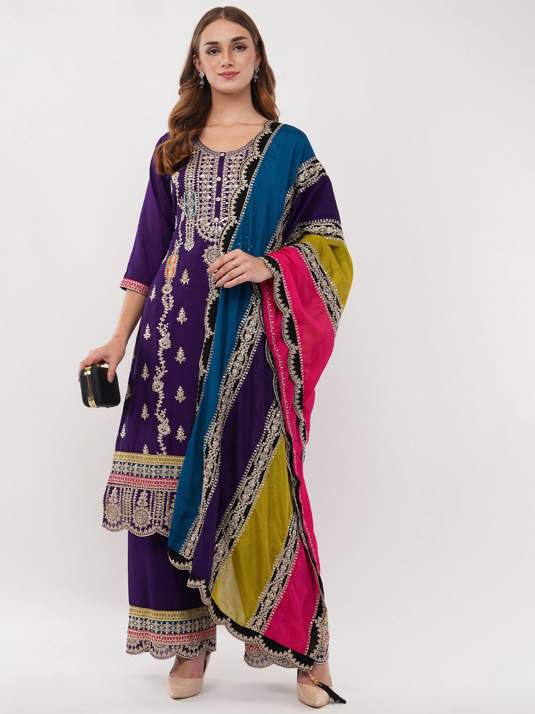 Women Floral Embroidered Straight Kurta with Trousers & Dupatta