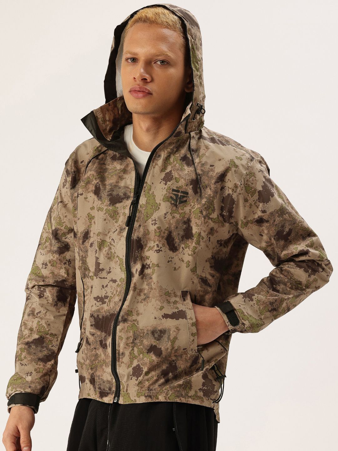 FIFTY TWO Abstract Printed Hooded Rain Jacket-picture-36