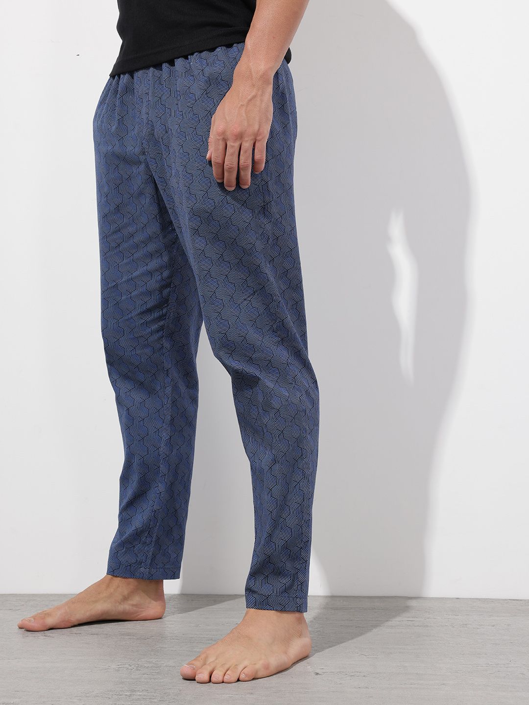 The Roadster Lifestyle Co. Men Geometric Print Lounge Pants-picture-27