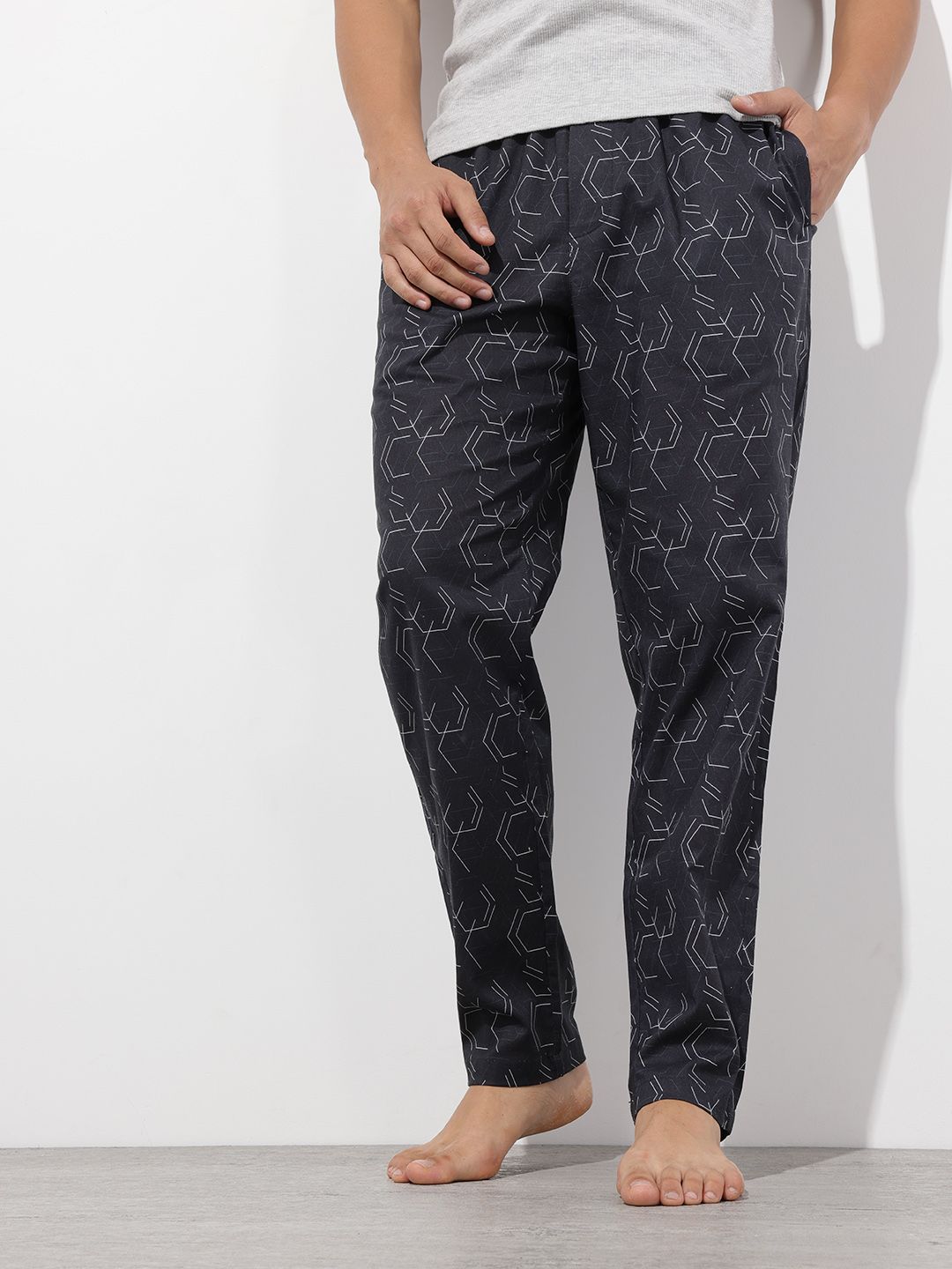 The Roadster Lifestyle Co. Men Geometric Print Lounge Pants-picture-13