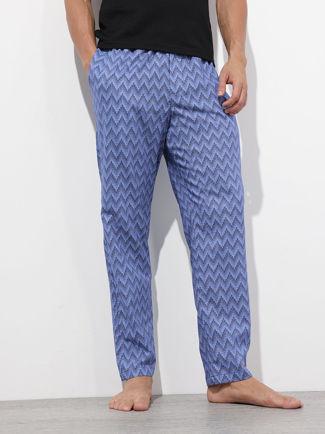 The Roadster Lifestyle Co. Men Geometric Print Lounge Pants-picture-15