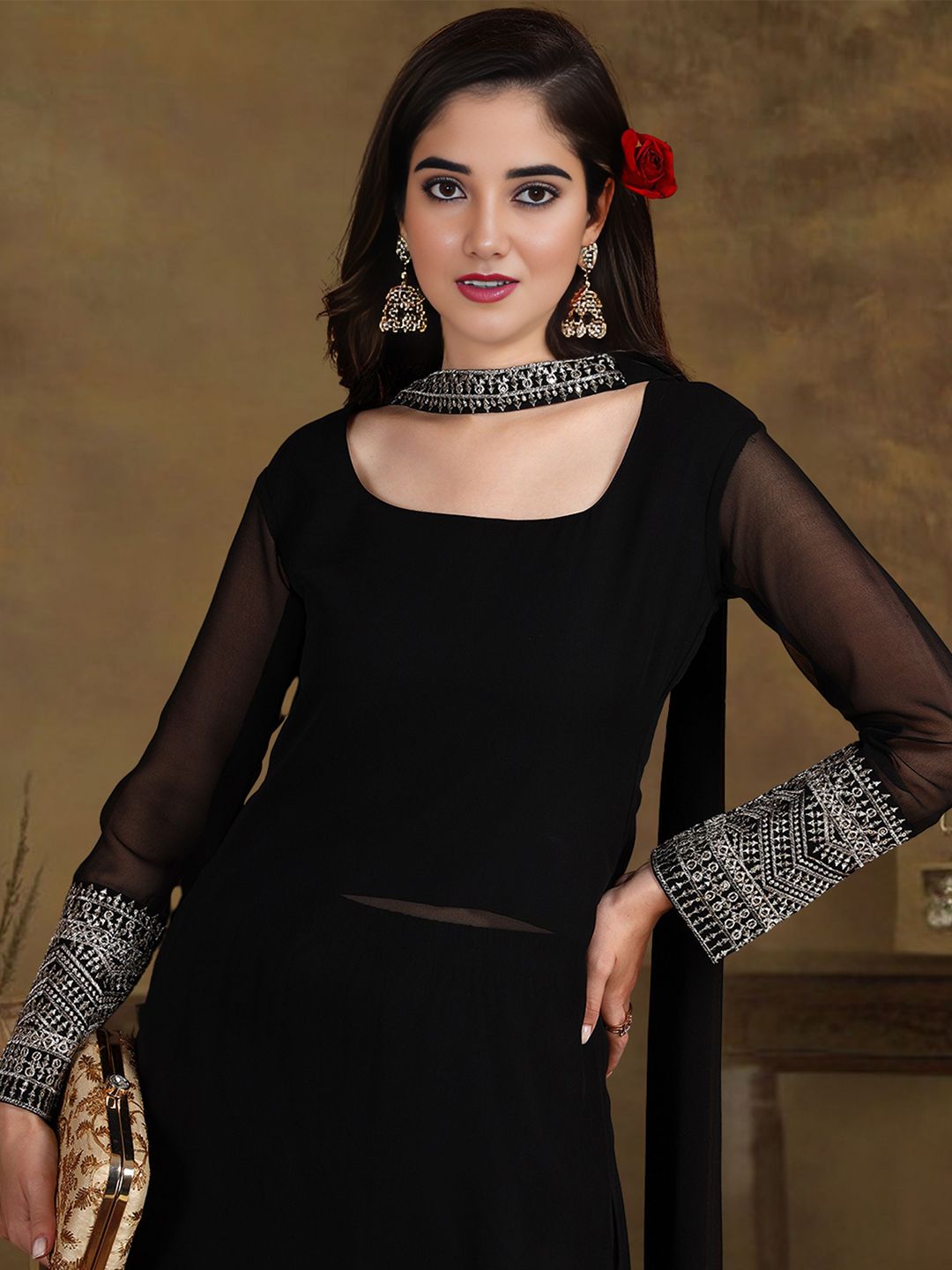 DIVASTRI Women Solid Embroidered Regular Kurta Set With Dupatta
