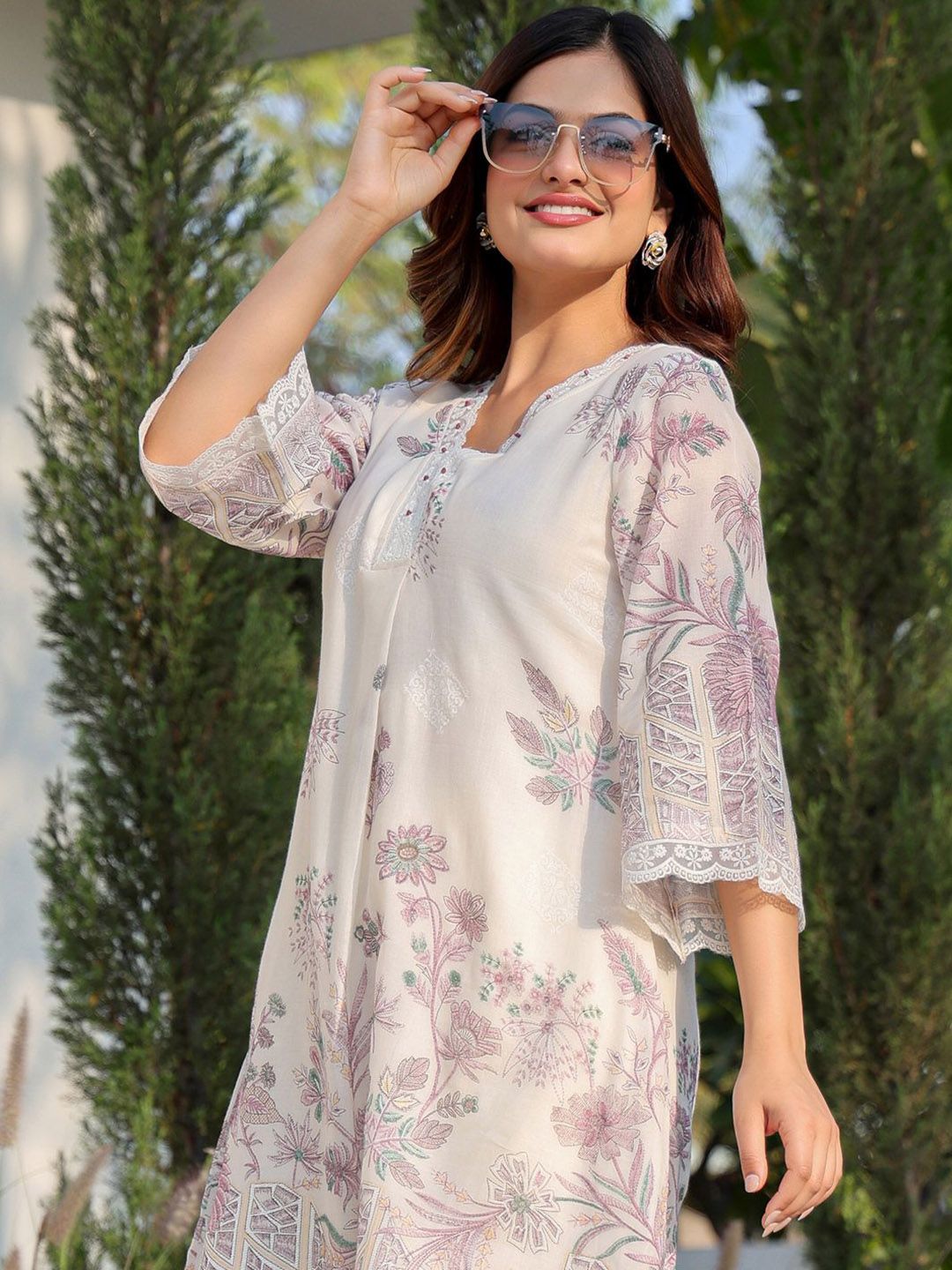 Indo Era Floral Printed V Neck A Line Pure Cotton Kurta With Trousers-picture-28