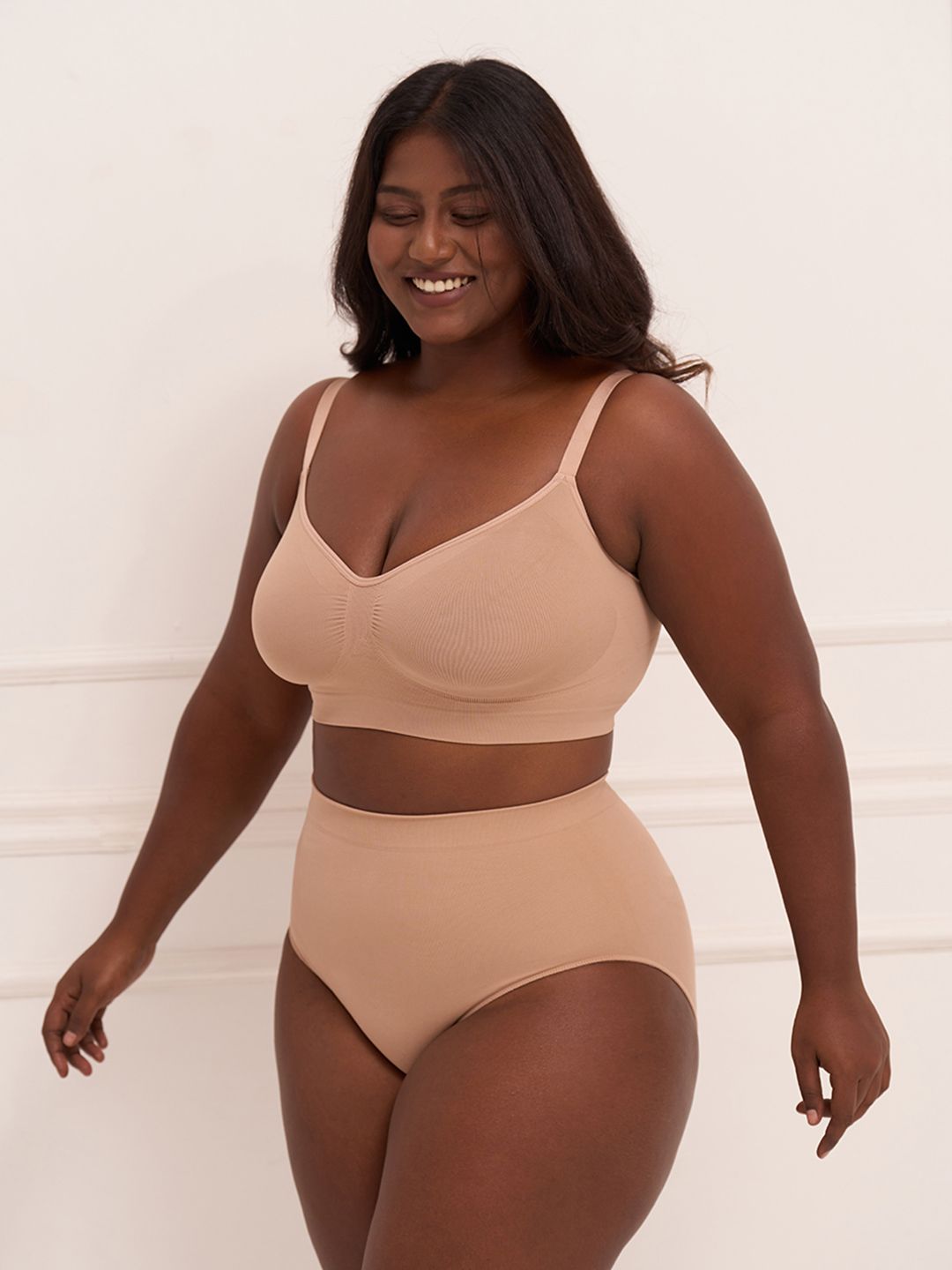 Underneat Women Non Padded Adjustable Straps Wireless Shaping Bra