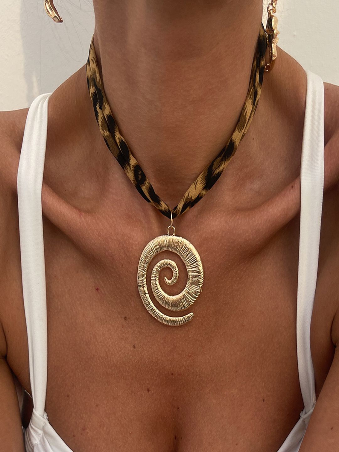 Aquastreet Boho Style Leopard Print Fabric and Spiral Pendant Necklace