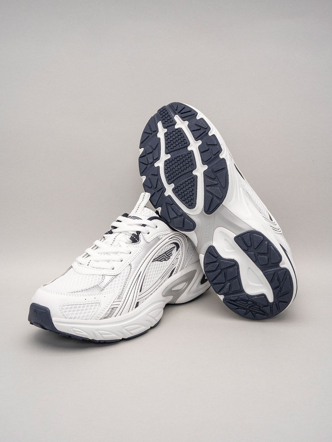 Red Tape Women Colourblocked Sneakers