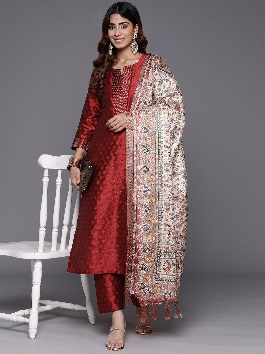 Varanga Women Woven Design Regular Kurta with Trousers & With Dupatta