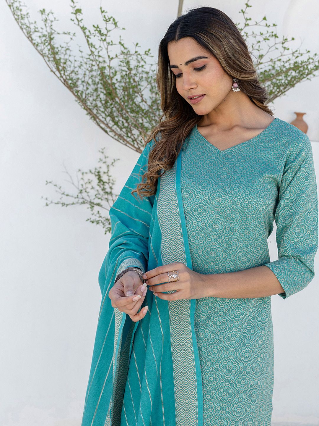 SKYLEE Geometric Woven Design V-Neck Thread Work Straight Kurta With Trouser And Dupatta
