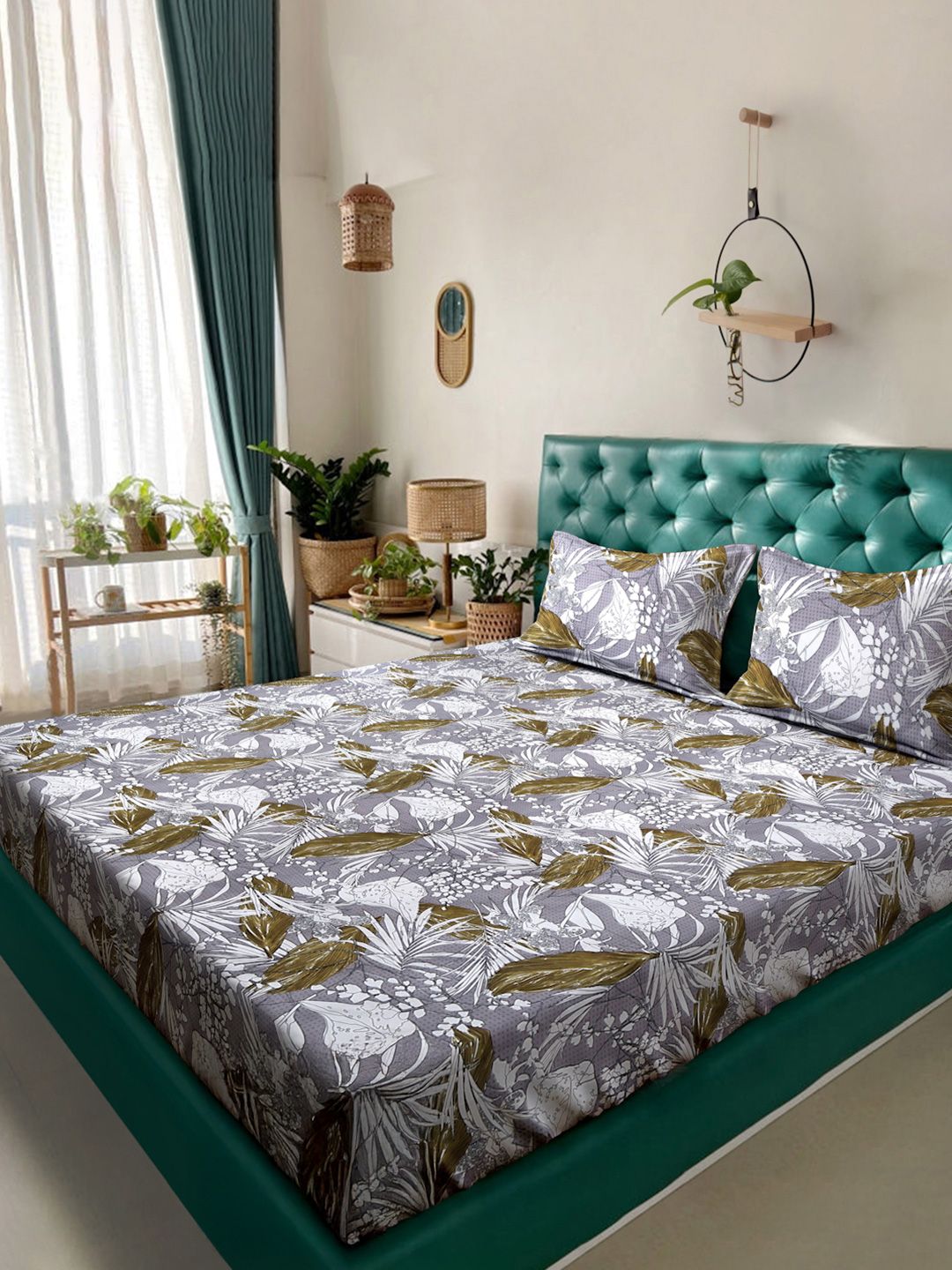 Myntra Elegant Homes Grey & White Floral 300 TC Fitted Super King Bedsheet Set-2.7mX2.7m-picture-33