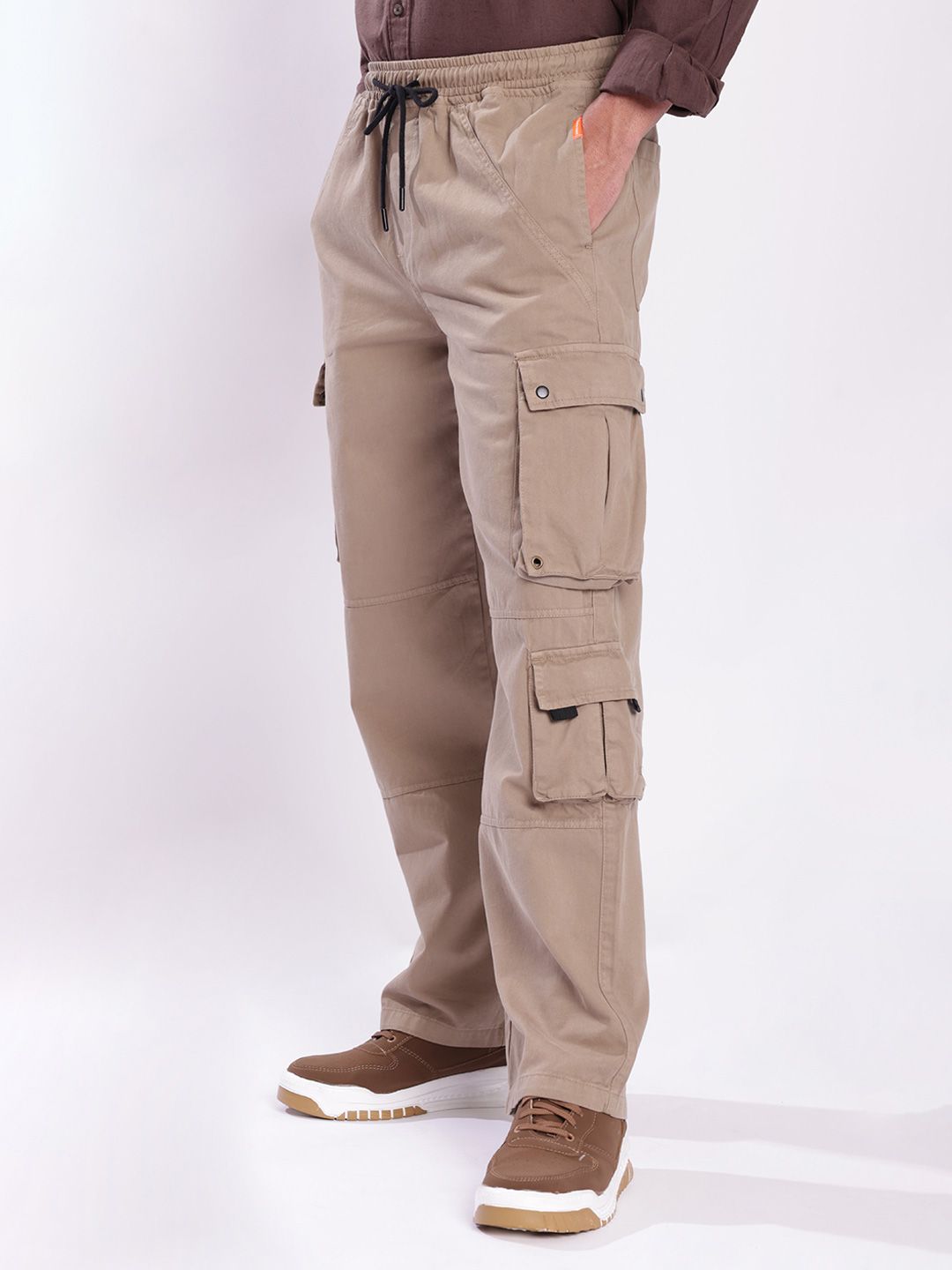 Bene Kleed Men Relaxed Fit Mid-Rise Cargos-picture-37